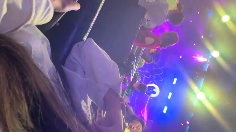 夜晚酒吧，带回喝醉的美女，推倒强迫性爱