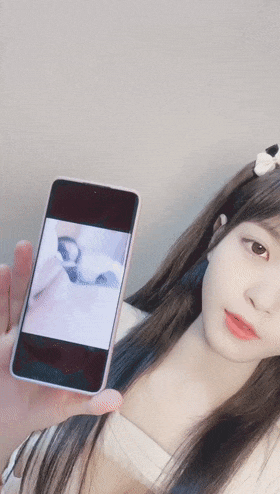 清纯校花,终于为了钱脱了,【大螃蟹】,无毛透明的粉逼,特写,好肥美,颜值高小仙女让人难以自拔的美!