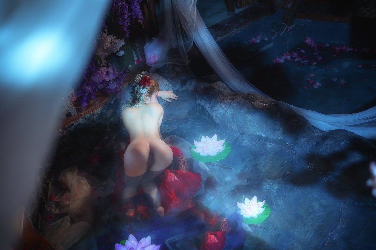 极品美乳模特,古装风,画面唯美佳人如云,艺术价值不菲强烈推荐