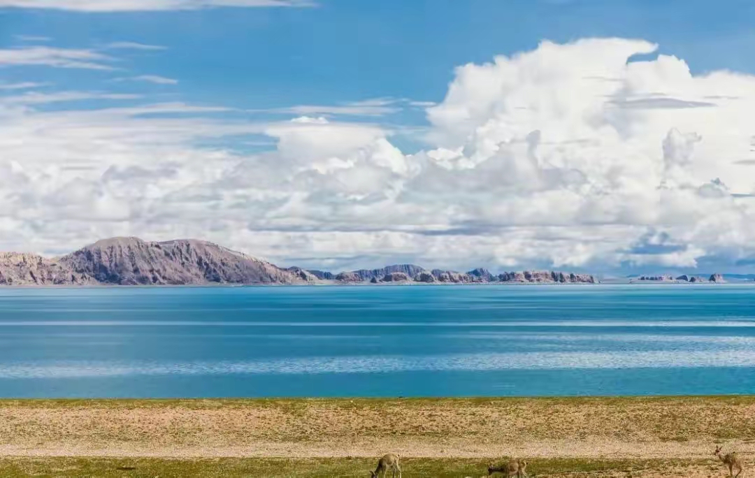 色林错——不断成长的魔鬼湖