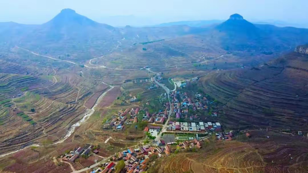 山东这些戴帽子的山，不简单