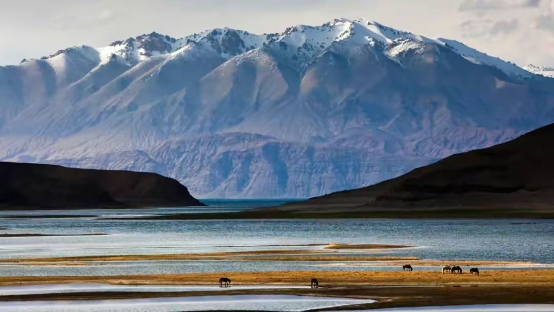 色林错——不断成长的魔鬼湖