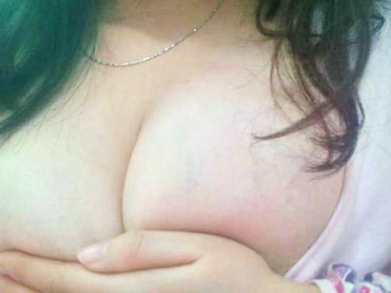 当年漂流瓶认识的巨乳妹子,居然还是处女