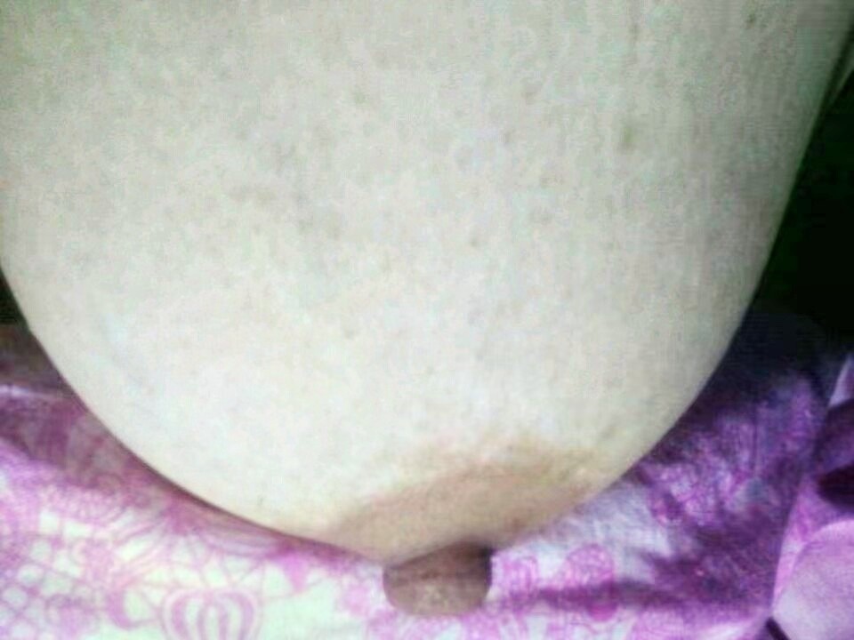 当年漂流瓶认识的巨乳妹子,居然还是处女