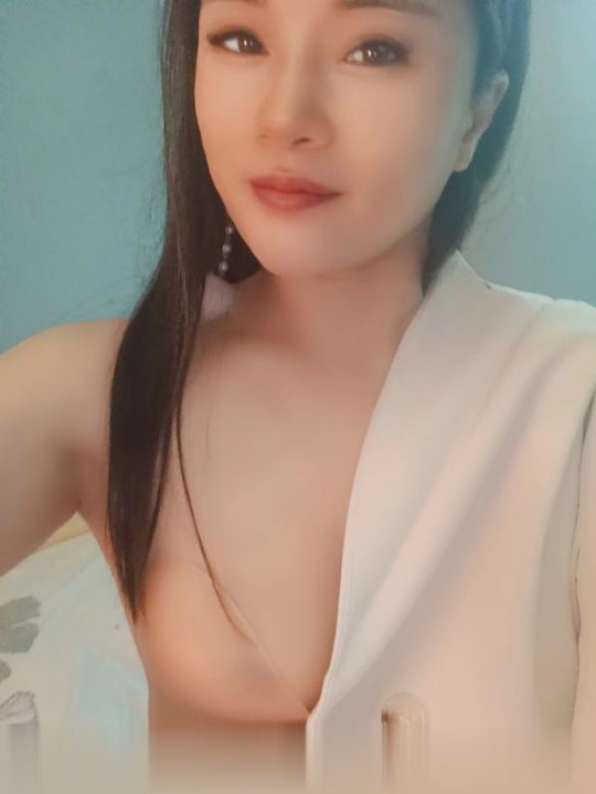 深圳资源：南方人果然开放，性文化真的强！能三通的女的真的多！