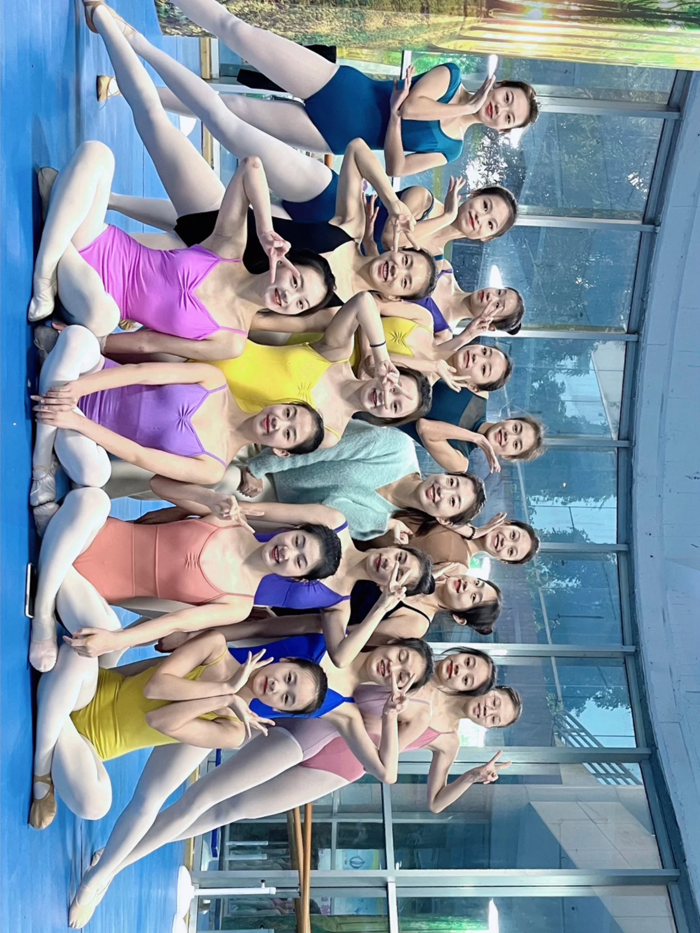 学舞蹈的艺考生们