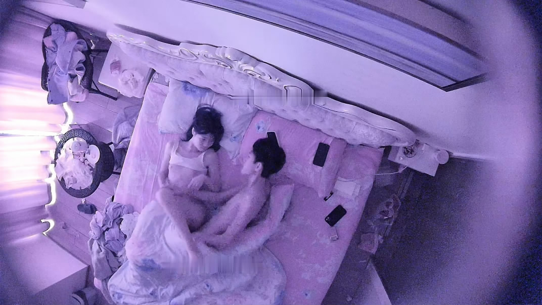 新流出酒店偷拍高颜值小情侣 性欲旺盛 每周都来开房操穴女神阴毛确实茂盛一看性欲就旺盛