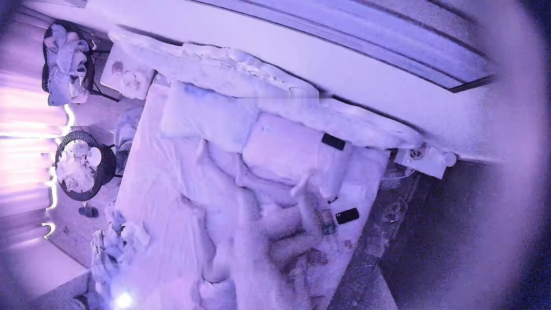 新流出酒店偷拍高颜值小情侣 性欲旺盛 每周都来开房操穴女神阴毛确实茂盛一看性欲就旺盛