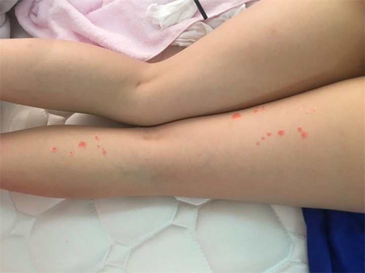 我在济南玩过的三通楼凤，这菊花就是比逼紧？