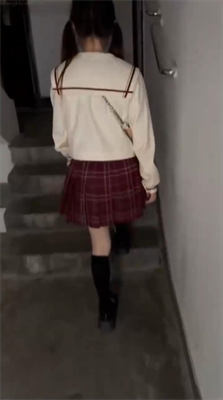 专约00后稚嫩妹子啪啪！多个妹子挨炮！都是18-21岁的嫩妹，带着哭腔叫床