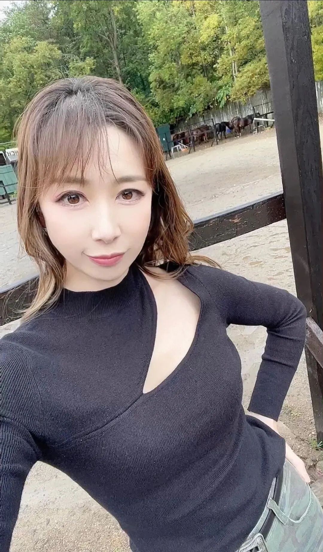 [AV女优]东北大长腿美女，在日本拍A片火啦！--林美玲