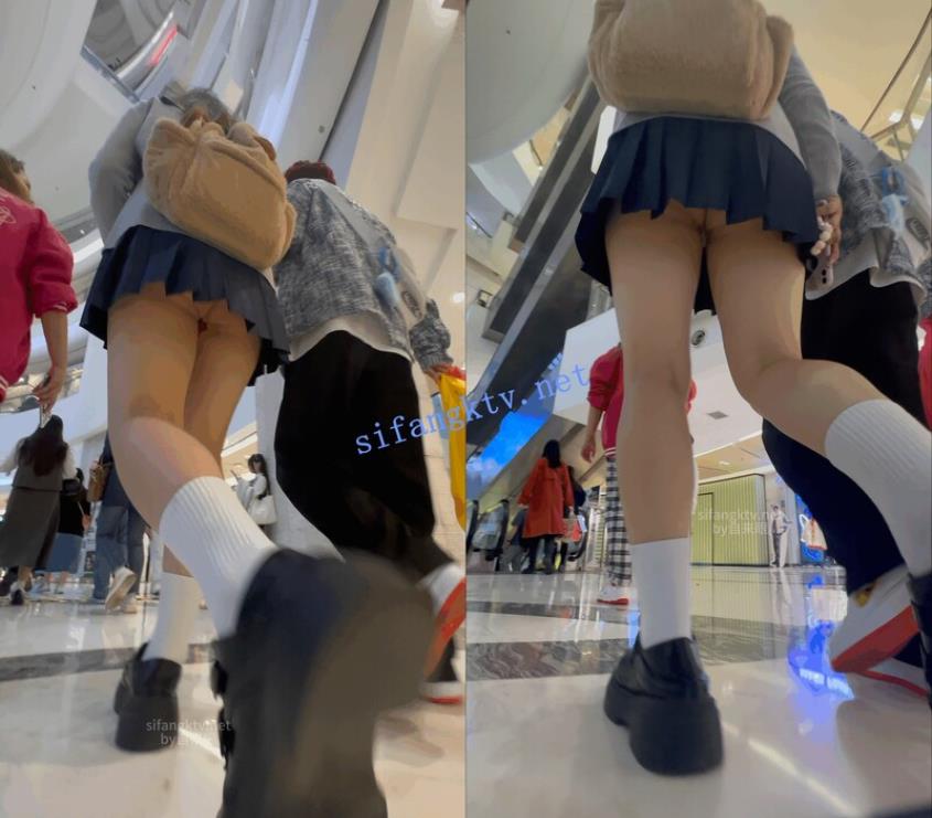 极品网红脸透明高跟鞋骚货约会手捧鲜花被拍裙底蕾丝边jk大学女生肉臀把迷你内夹在B缝里