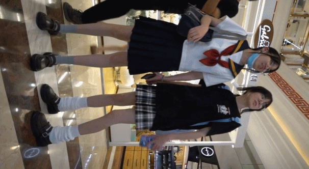 商场偷拍美女裙底