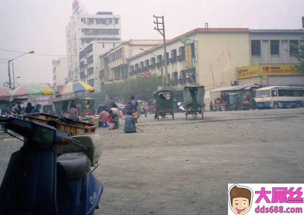 惜日的一夜情>5情陷髮廊妹