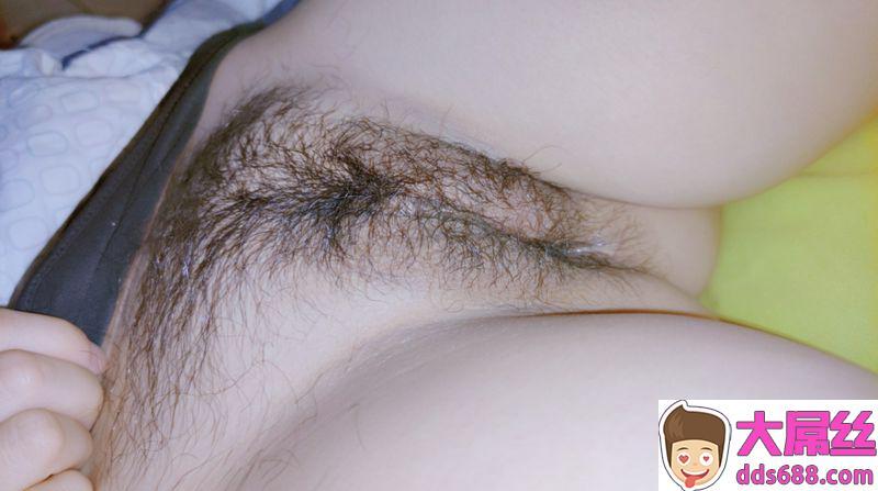 都是屄,全是屄,没拍认证就不写了,小海臀分享。