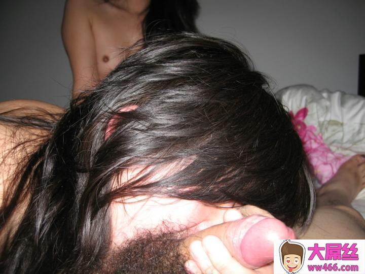 夫妻多P杂交派对,场面既混乱又淫乱,结束回程野外继续