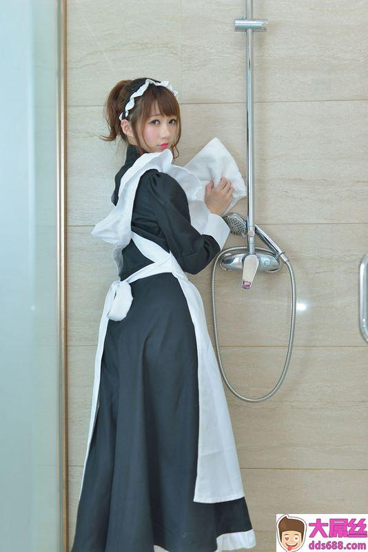 写真女仆的诱惑给我好好穿胖次啊混蛋!01