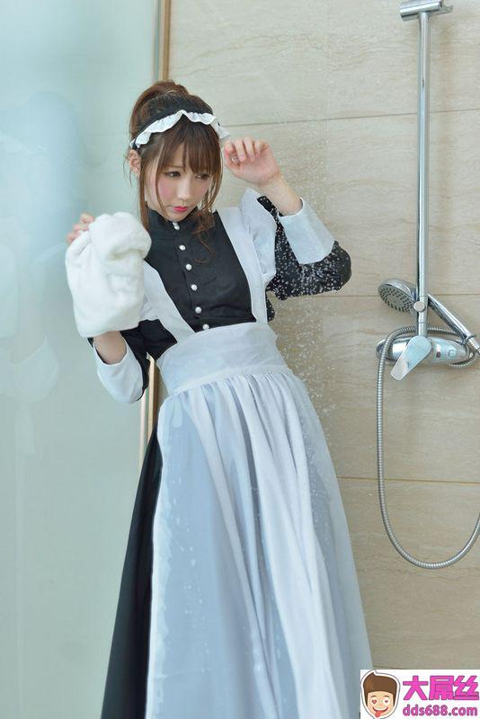 写真女仆的诱惑给我好好穿胖次啊混蛋!01