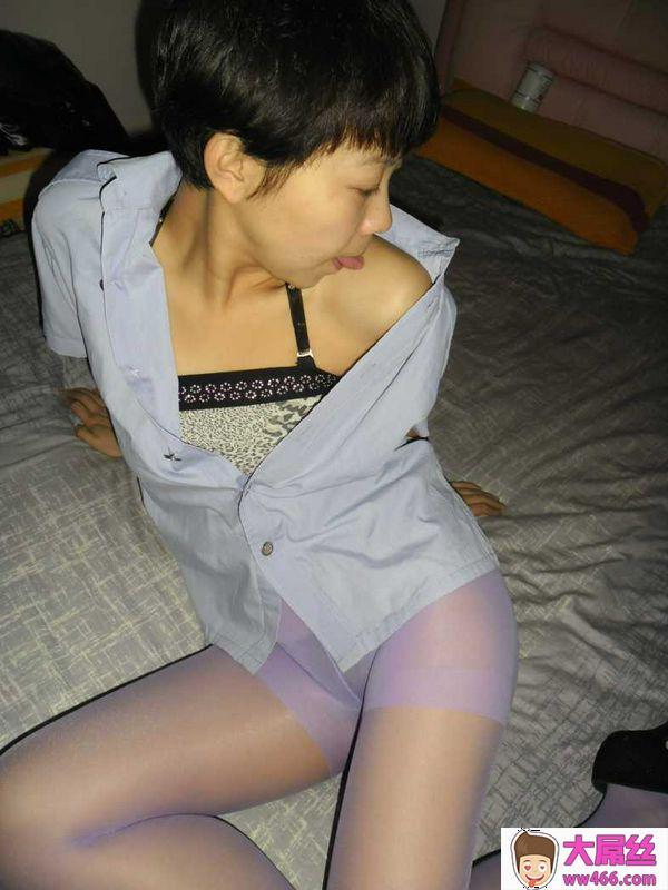 很有气质的女人,在床上无比的风骚