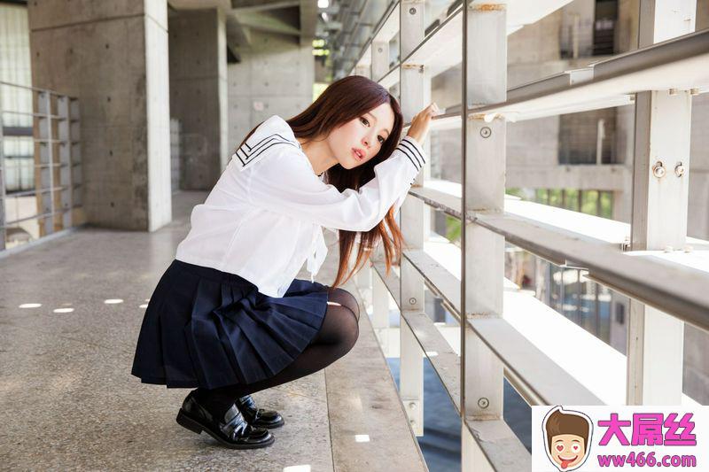 张齐郡Julie水手学生服找回初恋的感觉