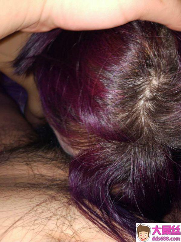 出差玩到的淫荡妹妹~穴穴很嫩唷