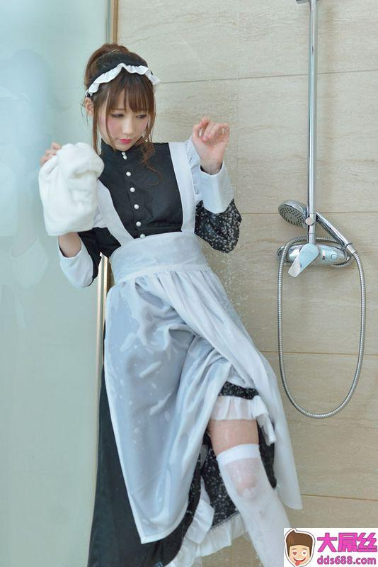 写真女仆的诱惑给我好好穿胖次啊混蛋!01