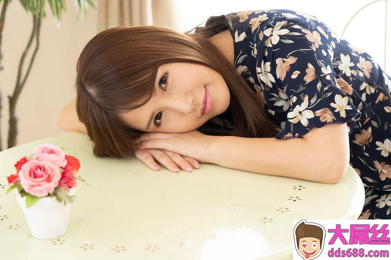 高树みか:浓厚な接吻と肉体の交わり高树みか