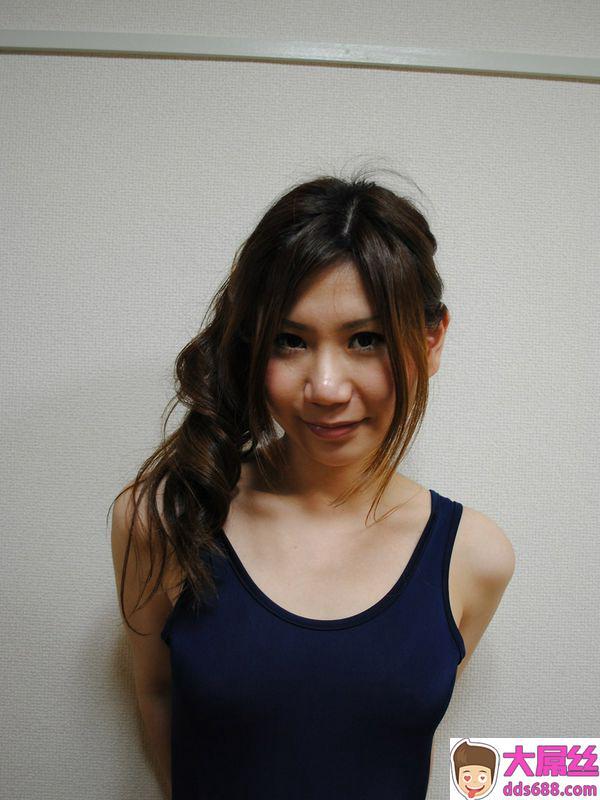 美铃えみり:スクール水着陵辱