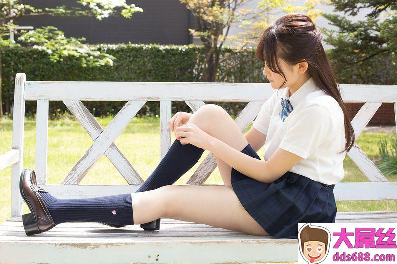 近藤あさみ绝对领域稚嫩蜜腿鼓舞网友的心