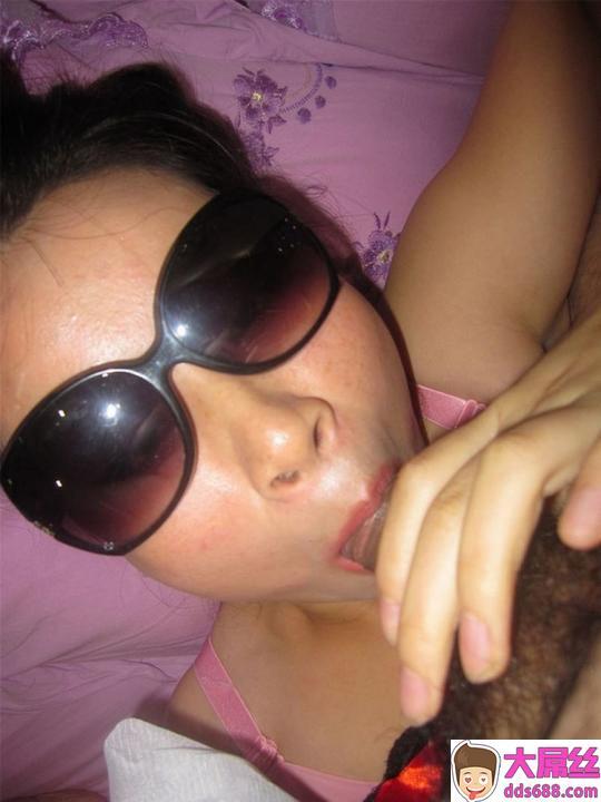 骚妇穿情趣内衣跟我开战