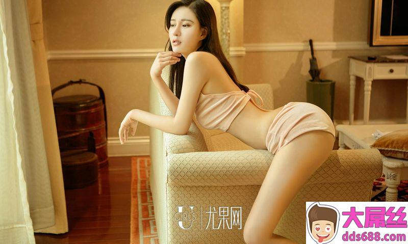 Ugirls爱尤物系列No.902下班后的空姐林夕