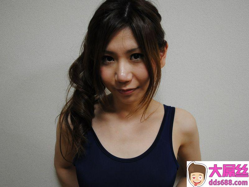 美铃えみり:スクール水着陵辱