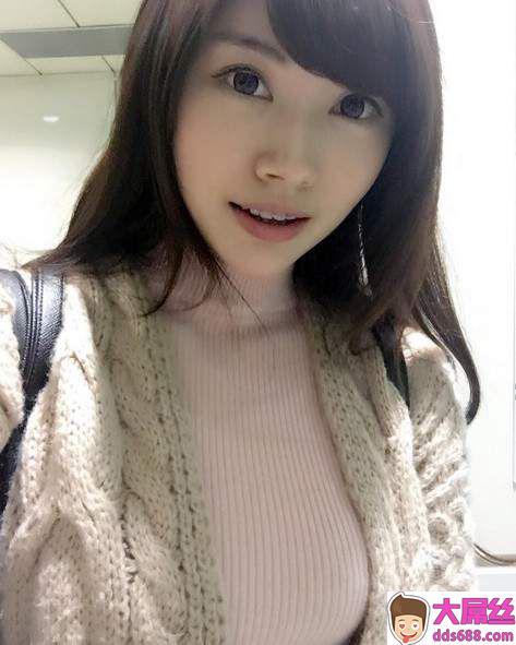 性感可爱就从凸显自身的穿搭开始~姚采辰