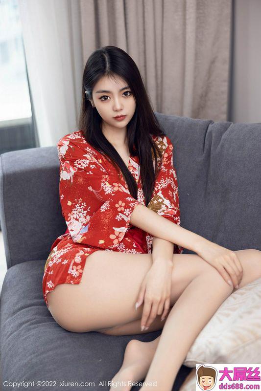 XiuRen秀人网 Vol.5736 可乐Vicky 完整版无水印写真