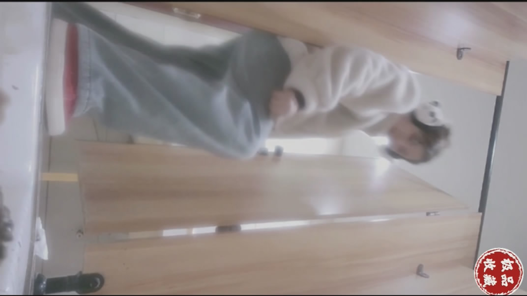 2024一月最新流出厕拍极品收藏全新镜头升级商场后拍美女更清晰