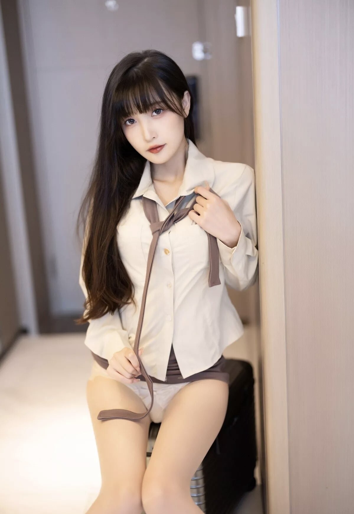 BDSM的玩法——滴蜡入门与具体措施