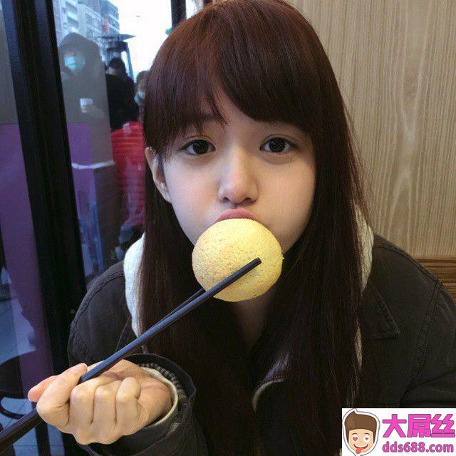 王绪绪台艺大系花颜值逆袭内地