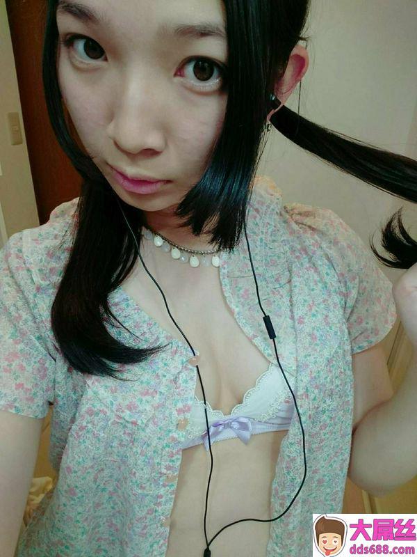 情色小妖精，专业榨汁机