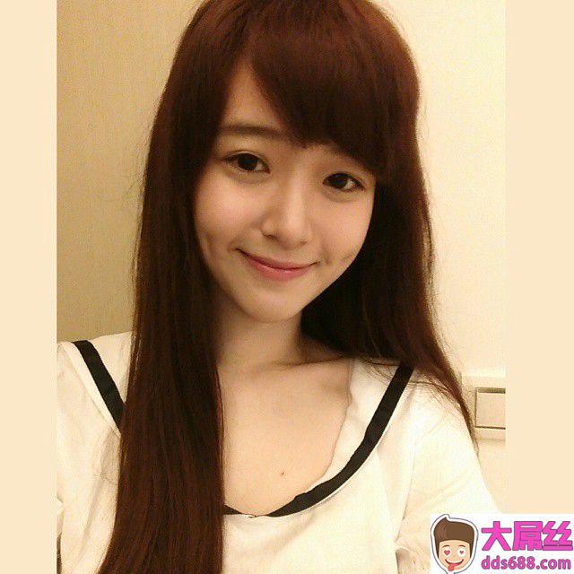 王绪绪台艺大系花颜值逆袭内地