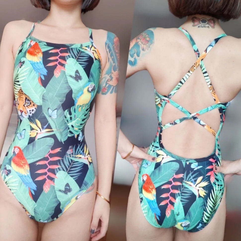 纹身少妇的泳装展示[33P]