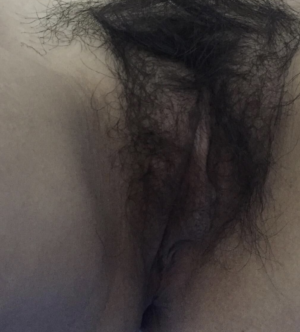 37岁美少妇酒后发情[12P]