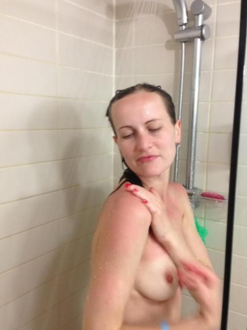 海边偶遇比基尼洋妞[38P]