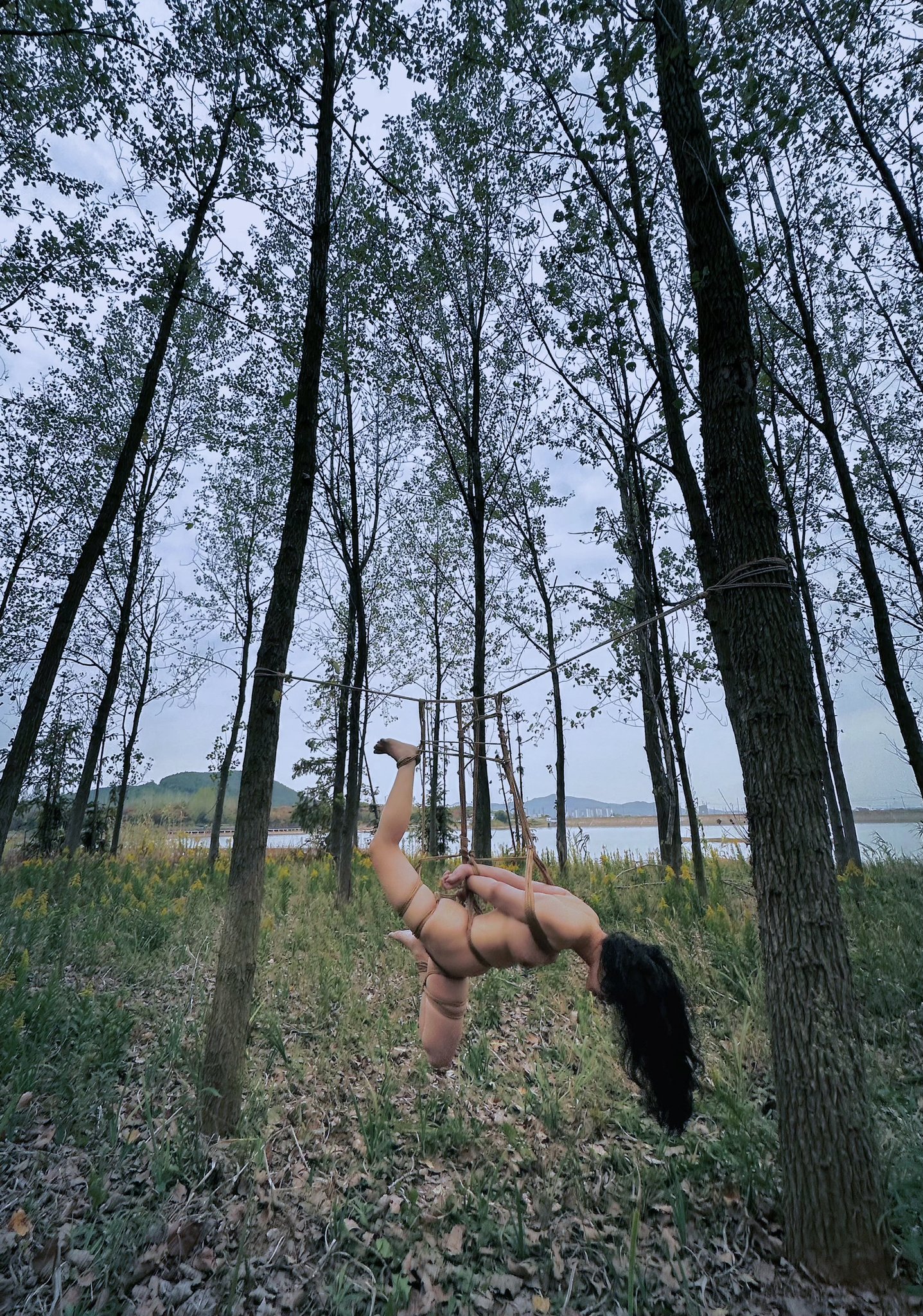 对误入风尘女孩的人格摧残，口重，不喜误入[39P]