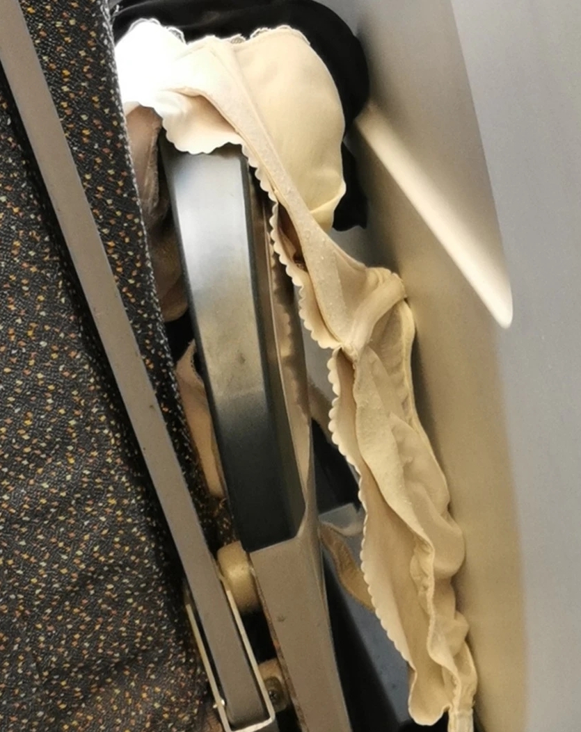 没有边界感的漂亮脚丫子