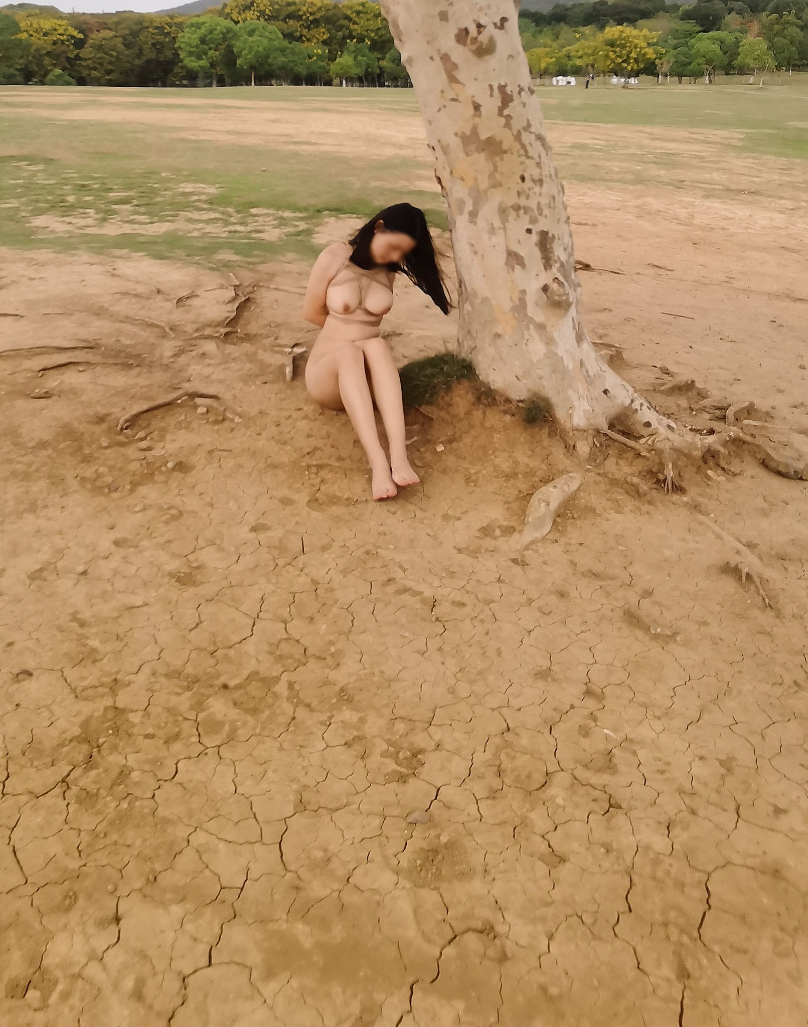 对误入风尘女孩的人格摧残，口重，不喜误入[39P]