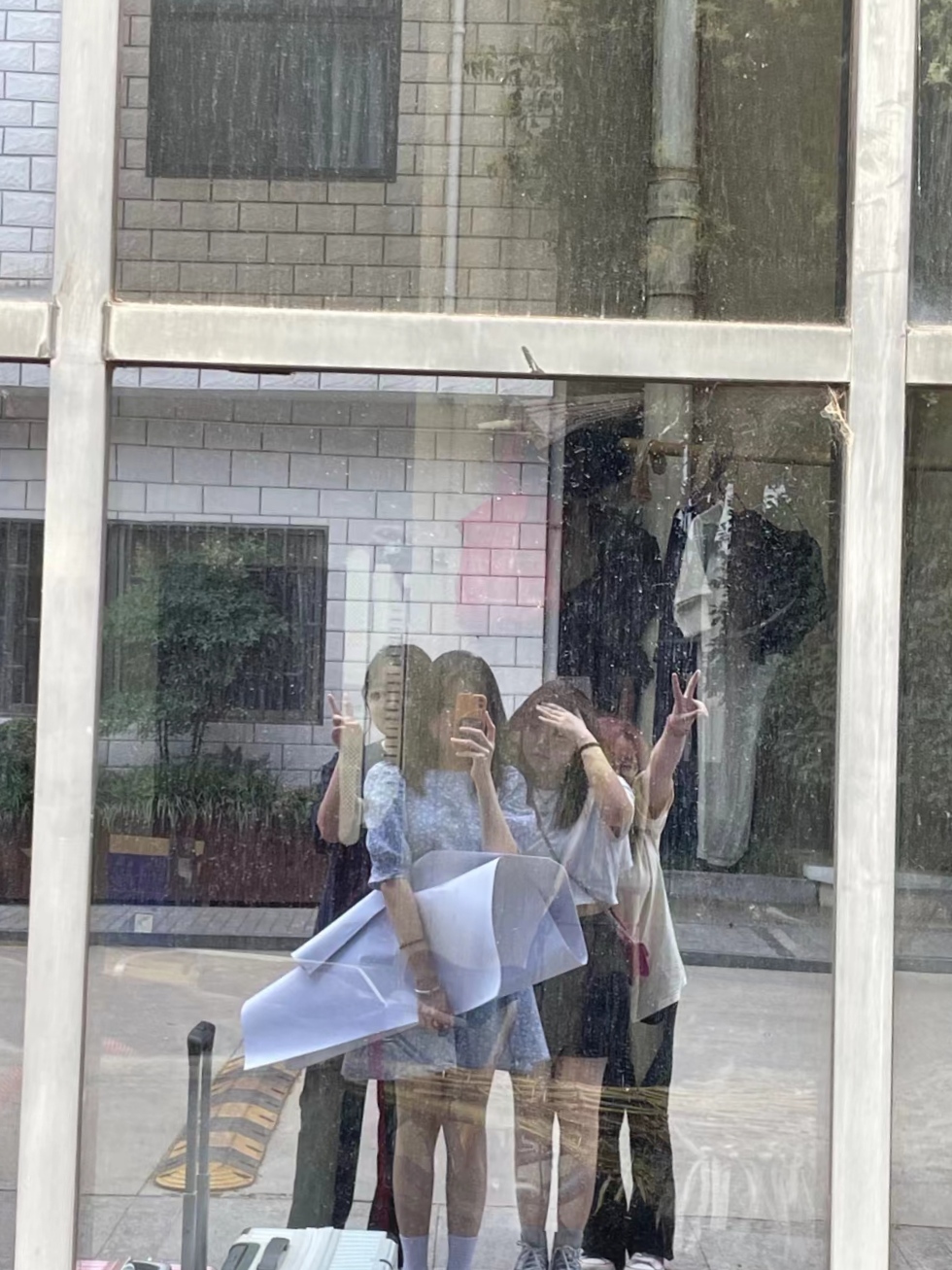 反差幼师欣怡的自我介绍[16P]