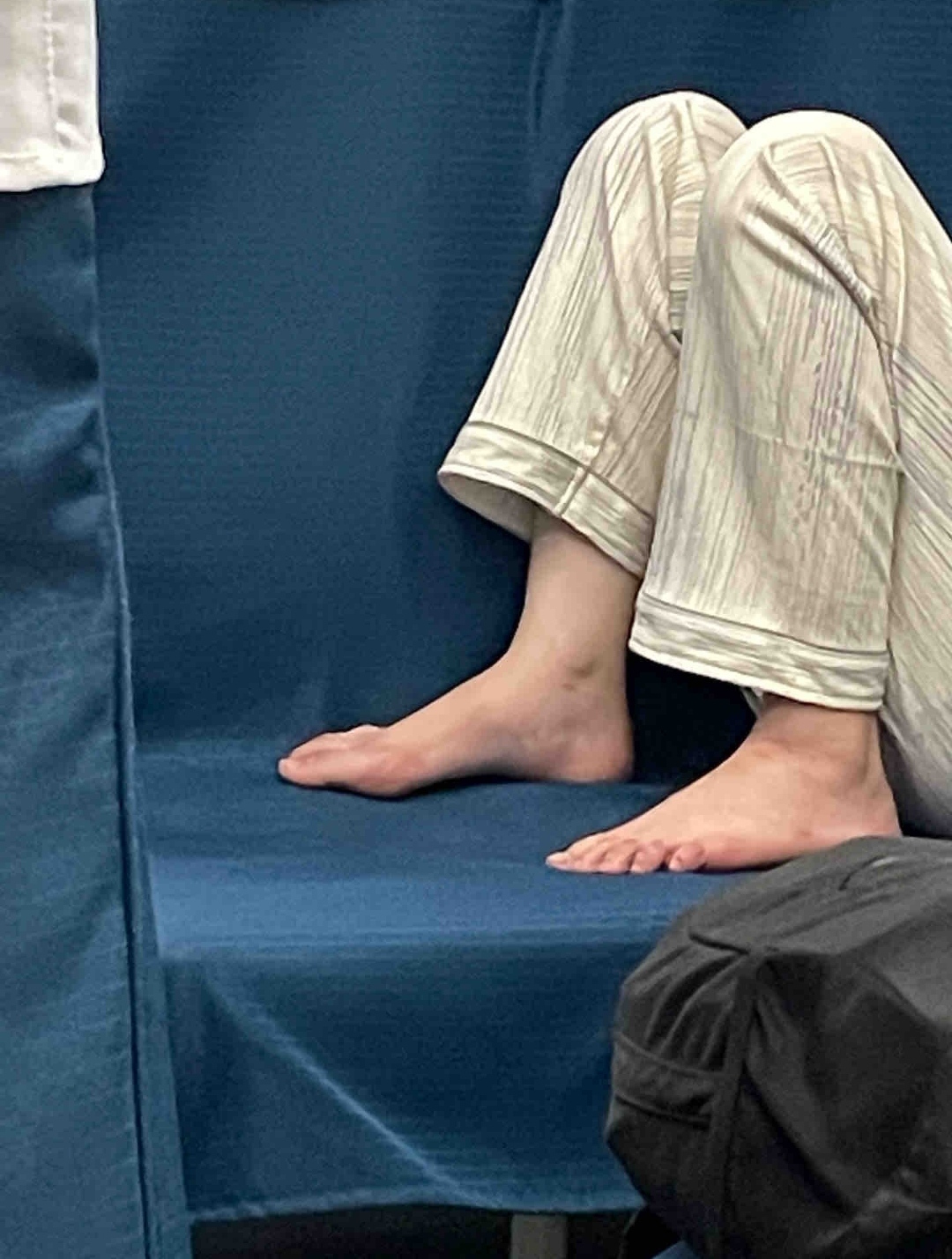 没有边界感的漂亮脚丫子