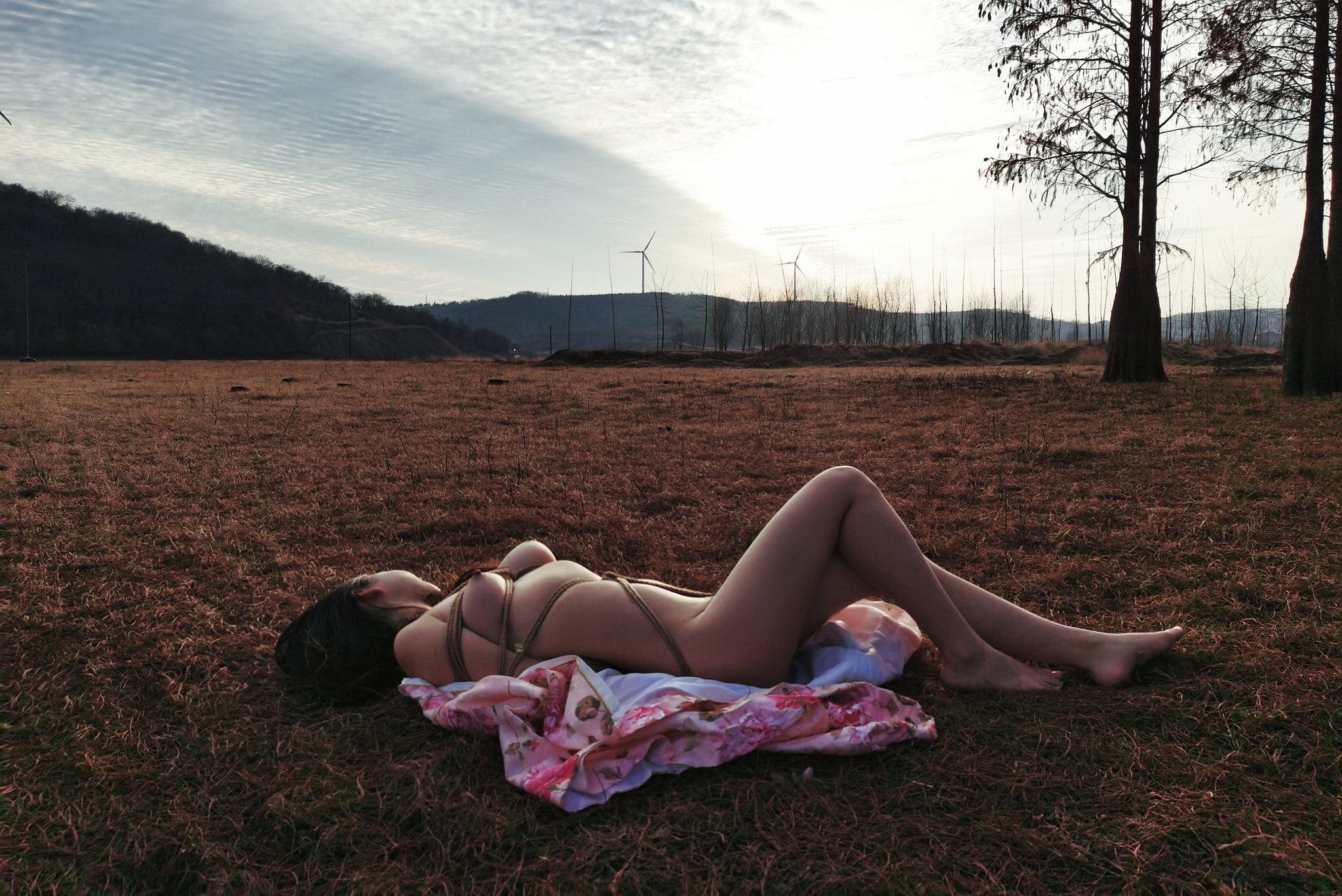 对误入风尘女孩的人格摧残，口重，不喜误入[39P]