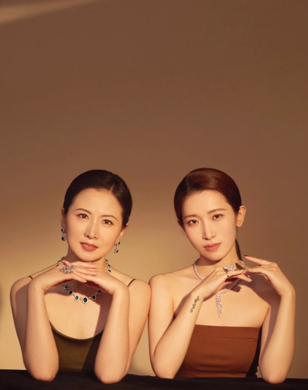 有花堪折直须折，有哪个男人能拒绝母女花[45P]