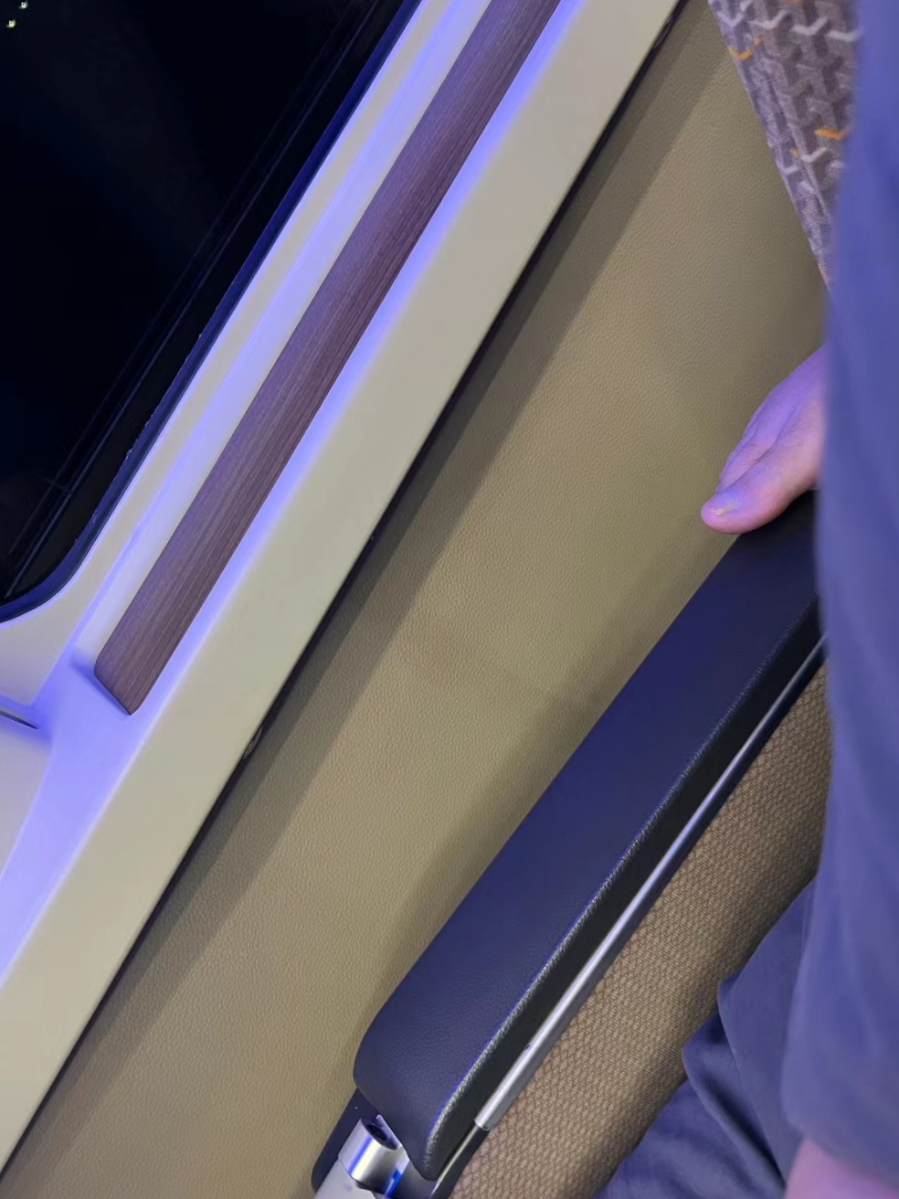 没有边界感的漂亮脚丫子